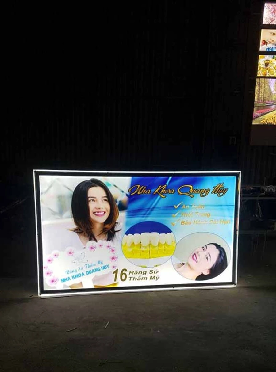 Tranh Đèn Led Nha Khoa Sài Gòn 4 Tranh đèn LED nha khoa Sài Gòn