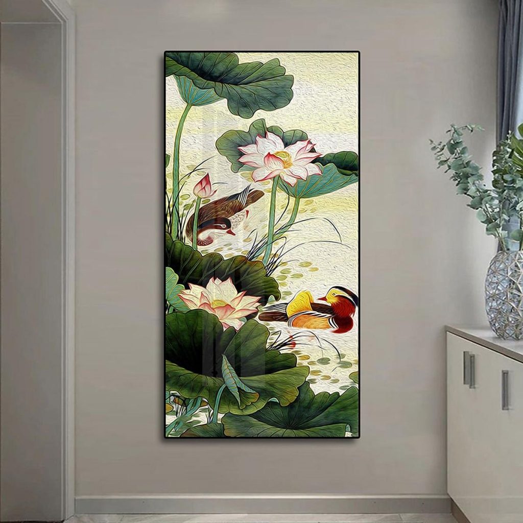 Tranh tráng gương hoa sen Hà Giang