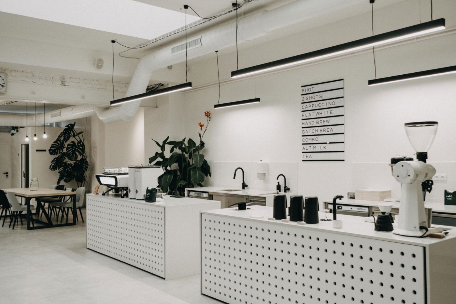 Thi Công Quán Cafe Giá Rẻ Ở Quảng Ngãi 2 thi công quán cafe giá rẻ ở Quảng Ngãi
