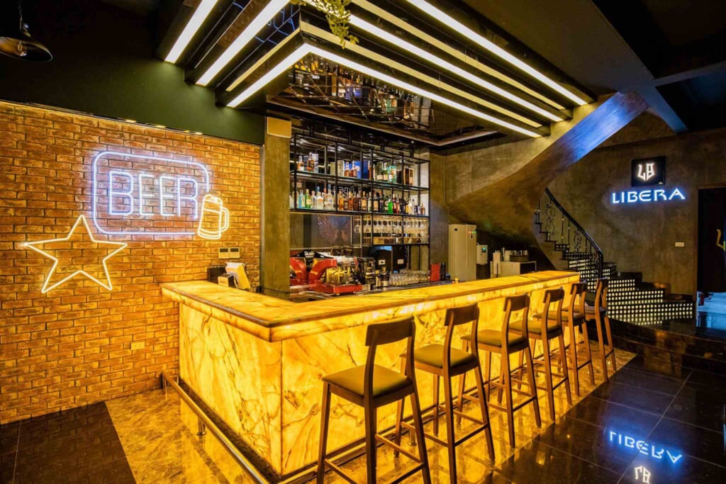 quán bar hiện đại ở Phú Yên quán bar hiện đại ở Phú Yên