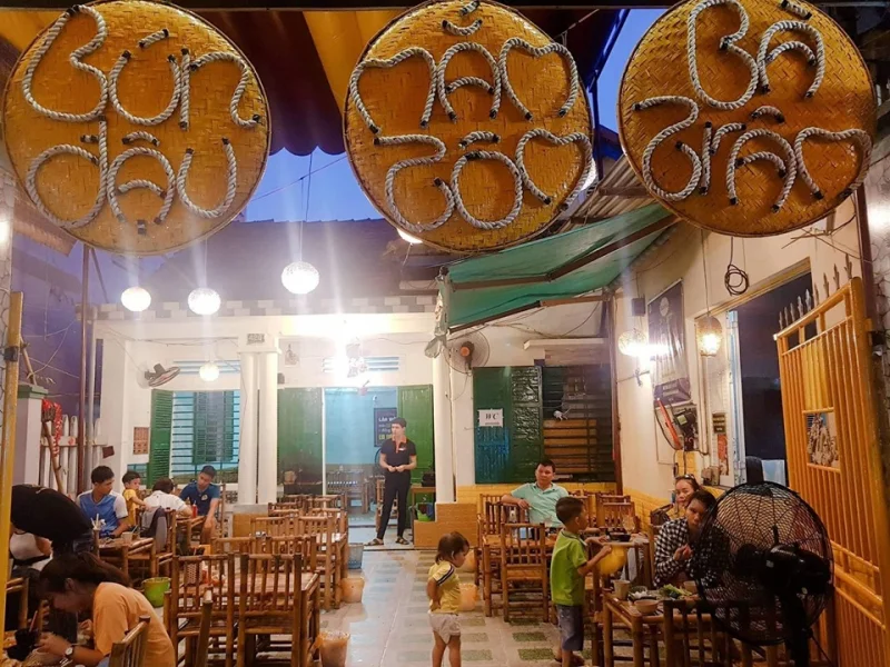 quán bún đậu mắm tôm ở Bạc Liêu Mẫu Quán Bún Đậu Mắm Tôm Ở Bạc Liêu 300m2 tiết kiệm diện tích