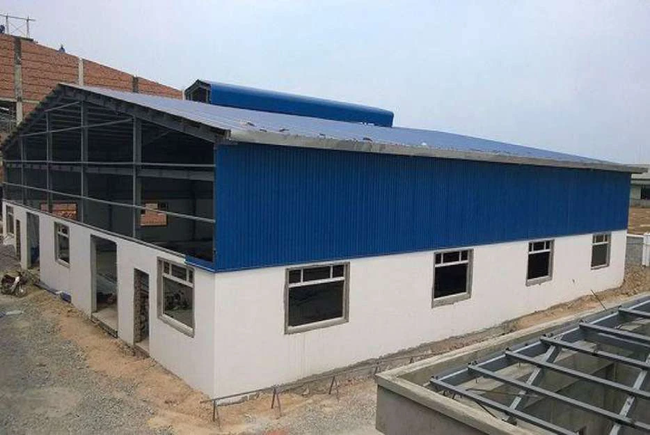 Kho bãi tiền chế giá rẻ tại Đà Nẵng