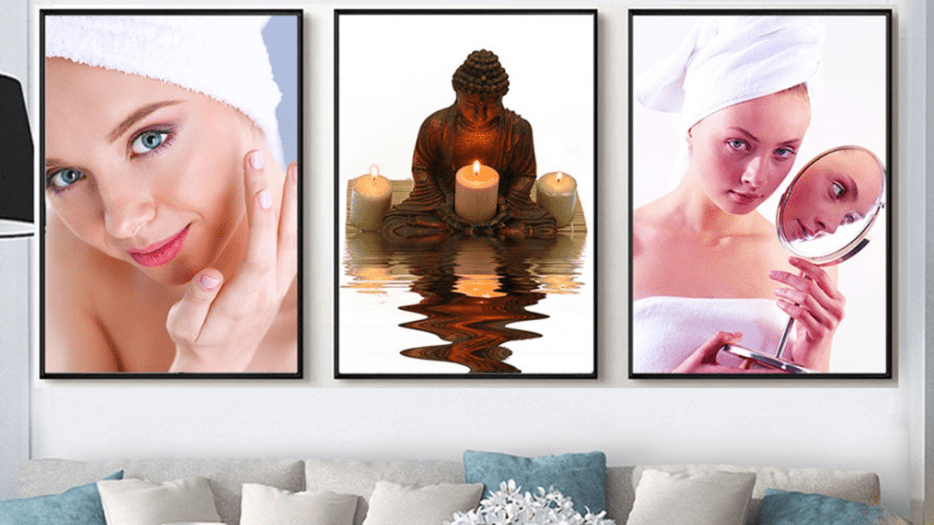 Bộ 3 Tranh Tráng Gương Cao Cấp Cô Gái Làm Đẹp Trang Trí Spa Hiện Đại