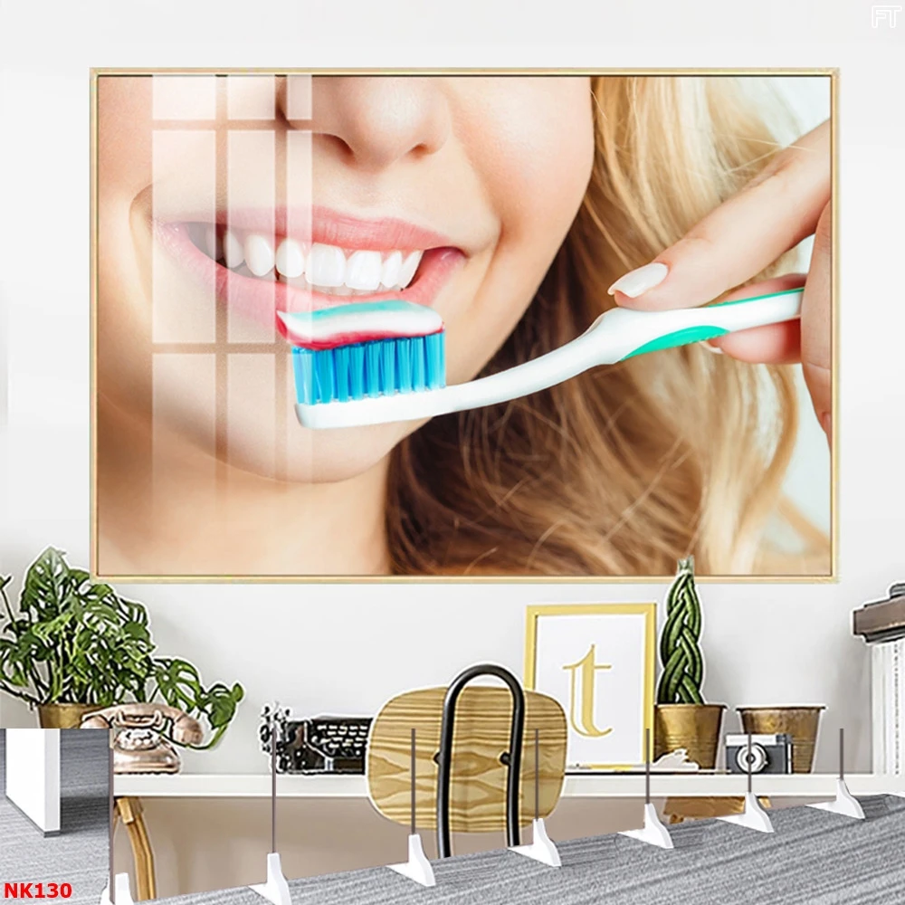 Tranh Tráng Gương Treo Tường Chủ Đề Hàm Răng