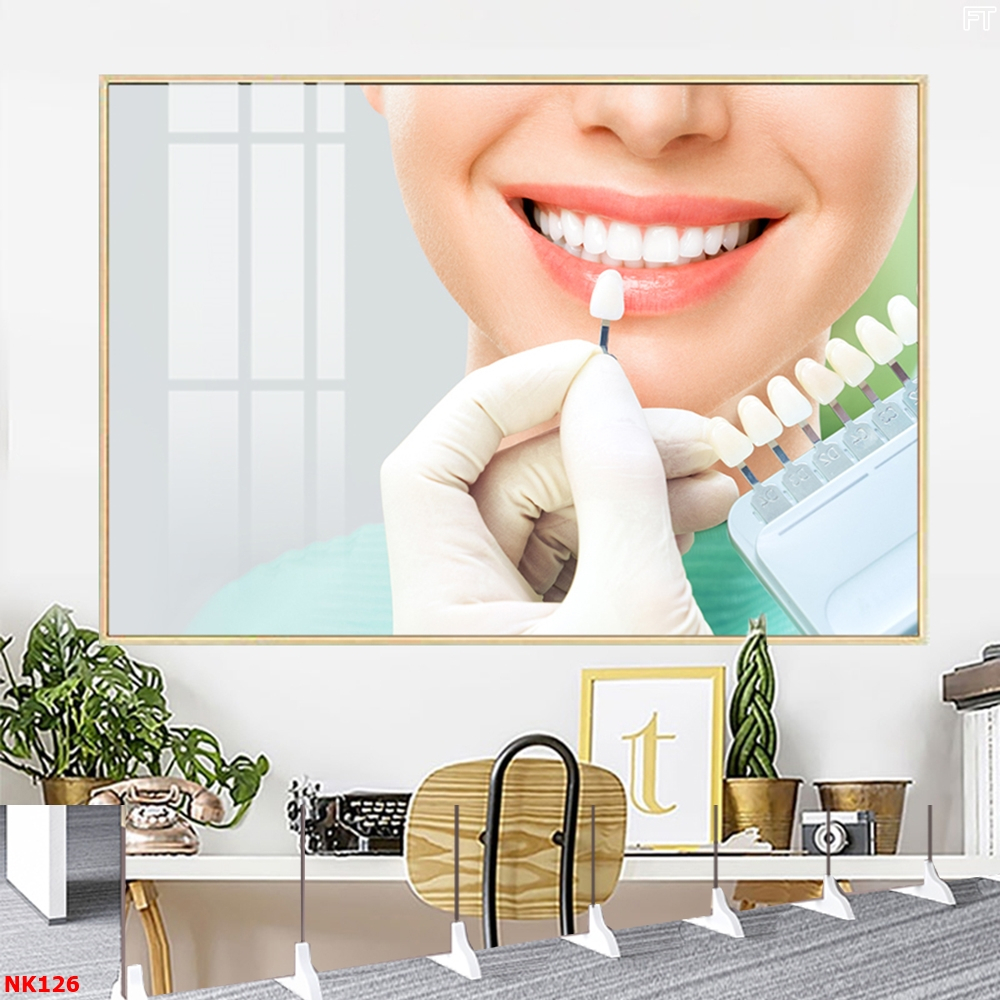 Tranh Tráng Gương Treo Tường Chủ Đề Hàm Răng 2026 3 Tranh Tráng Gương Treo Tường Chủ Đề Hàm Răng cận cảnh hàm răng