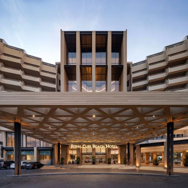 Thi công hoàn thiện khách sạn Hội An