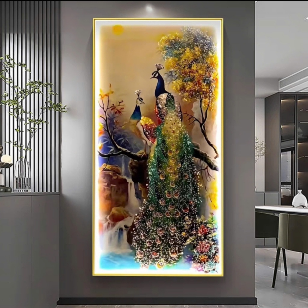 Top mẫu tranh Quảng Ngãi 5D con công đính đá pha lê đèn led tuyệt đẹp tại Oha Decor 4 Tranh Quảng Ngãi 5D con công đính đá pha lê đèn led