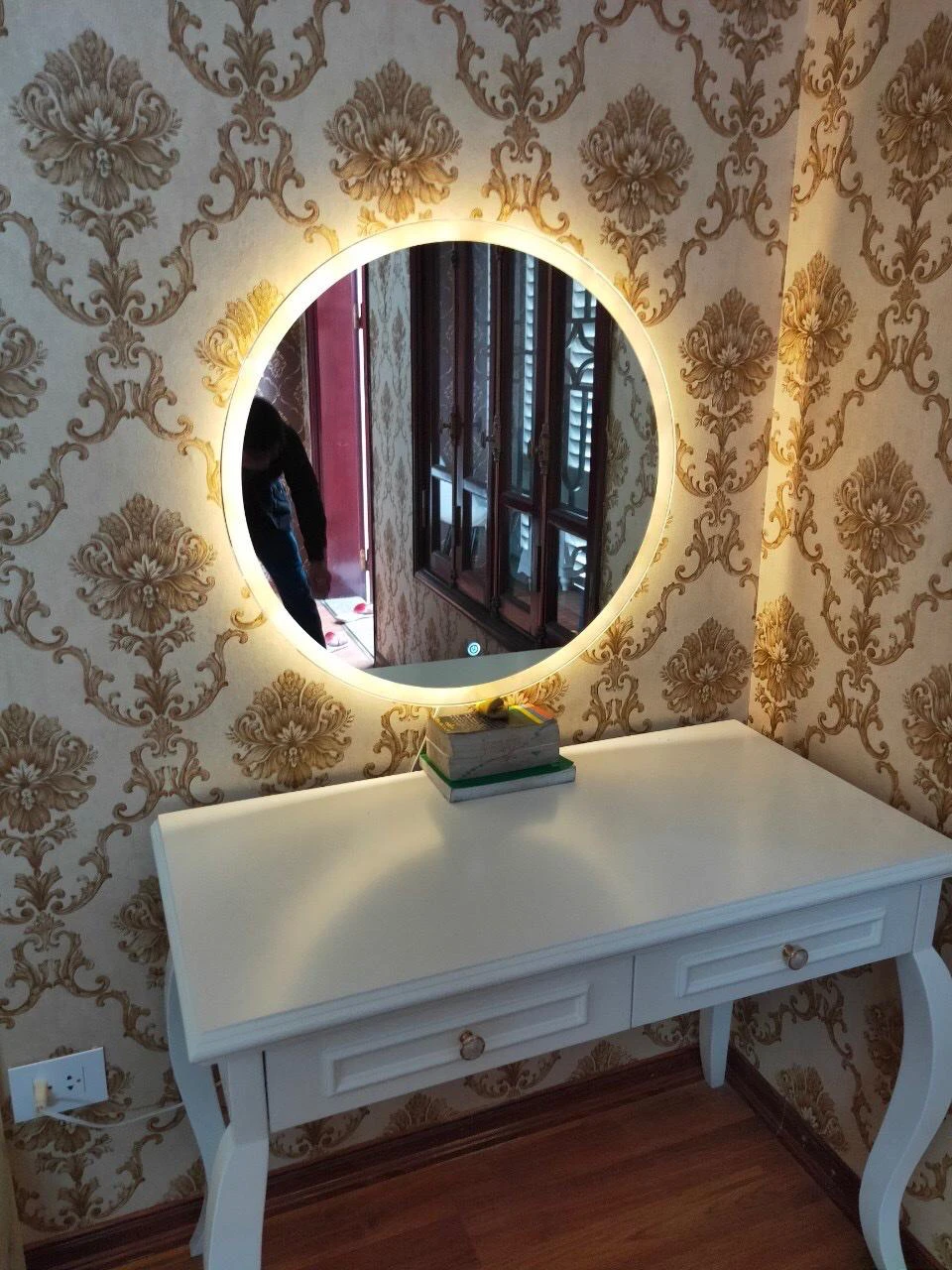 Gương Led Trang Điểm Đà Nẵng – Sự Lựa Chọn Đẳng Cấp Cho Mọi Phong Cách 5 Gương led trang điểm Đà Nẵng