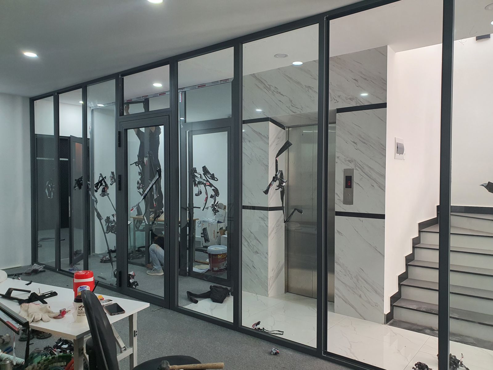 Cửa nhôm kính Huế chất lượng cao giá tốt 6 Cửa nhôm kính Huế