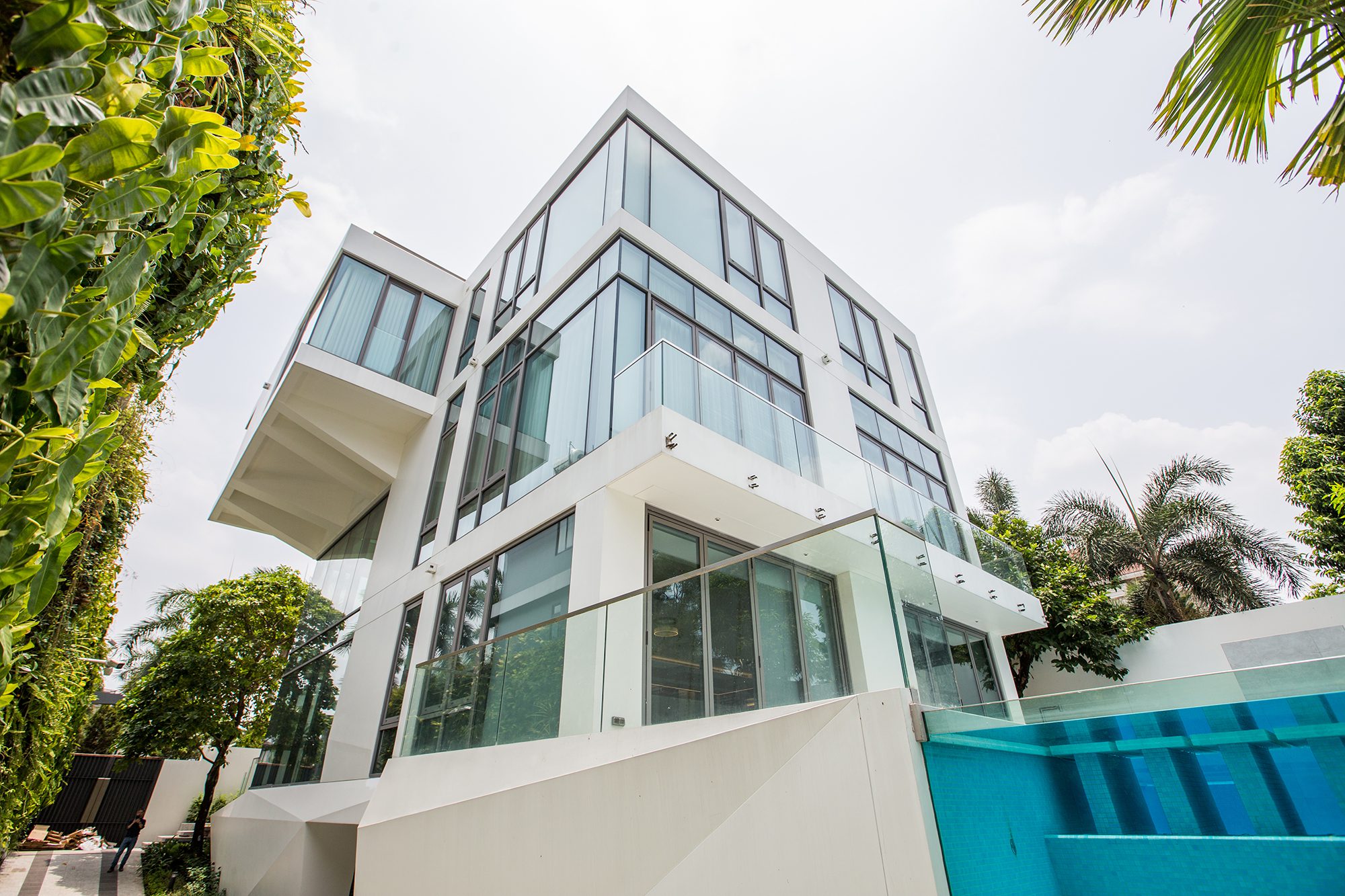 Nhôm kính nhà ở cao cấp Hà Nội sang trọng nhất 2025 3 Nhôm kính nhà ở cao cấp Hà Nội