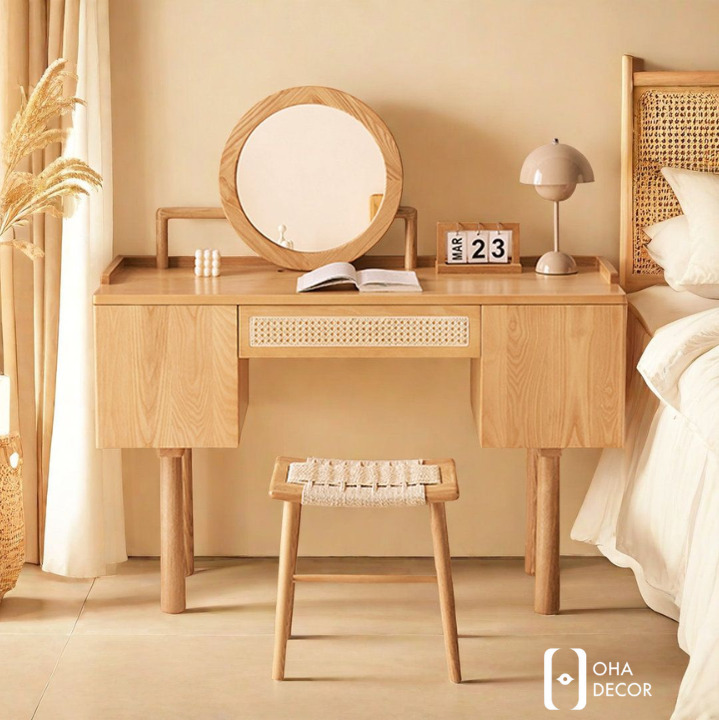 Bàn Trang Điểm Gỗ Tự Nhiên Tại TPHCM – Giải Pháp Sang Trọng Cho Không Gian Sống Hiện Đại 1 Bàn Trang Điểm Gỗ Tự Nhiên Tại TPHCM