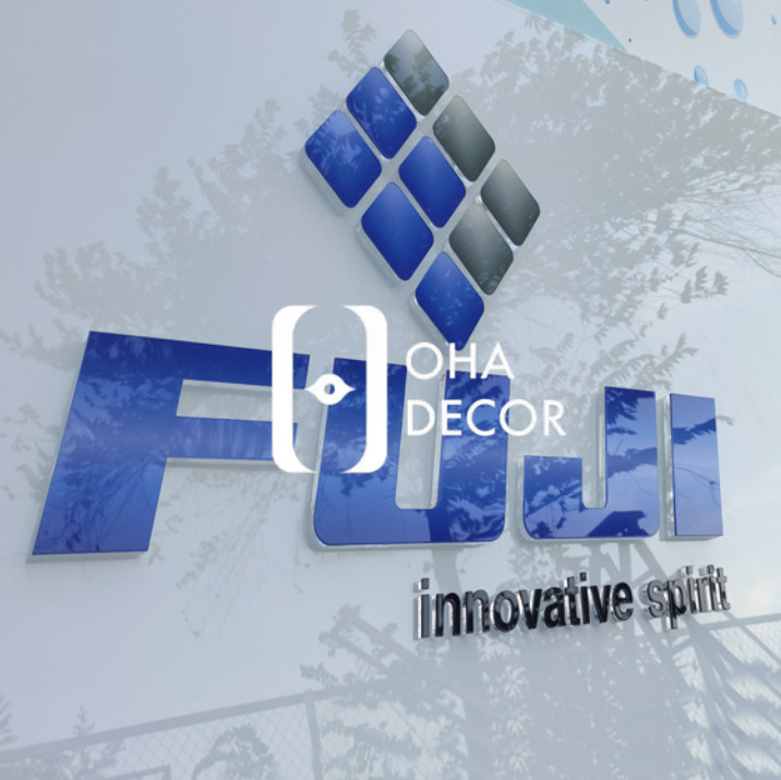 Top 9 ý tưởng in UV logo kính công ty Hà Nội tinh tế – nâng tầm hình ảnh thương hiệu 2 in UV logo kính công ty