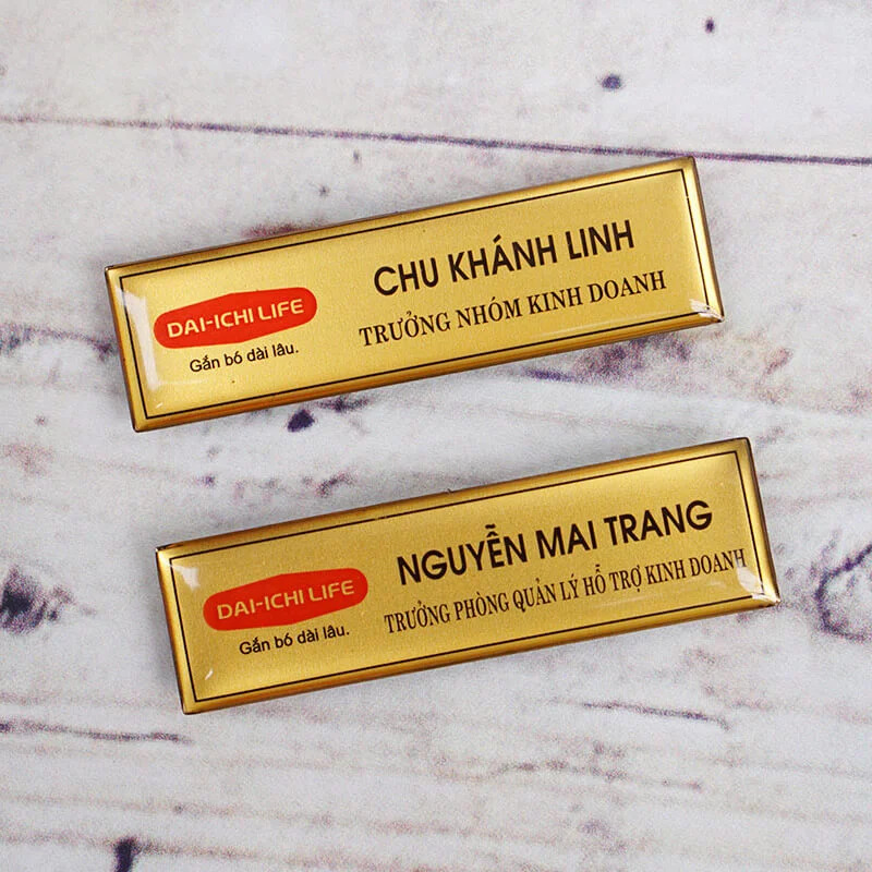 In bảng tên nhân viên mica Quy Nhơn năm 2025 – Lựa chọn hàng đầu của công ty và cửa hàng hiện đại 3 In bảng tên nhân viên mica Quy Nhơn