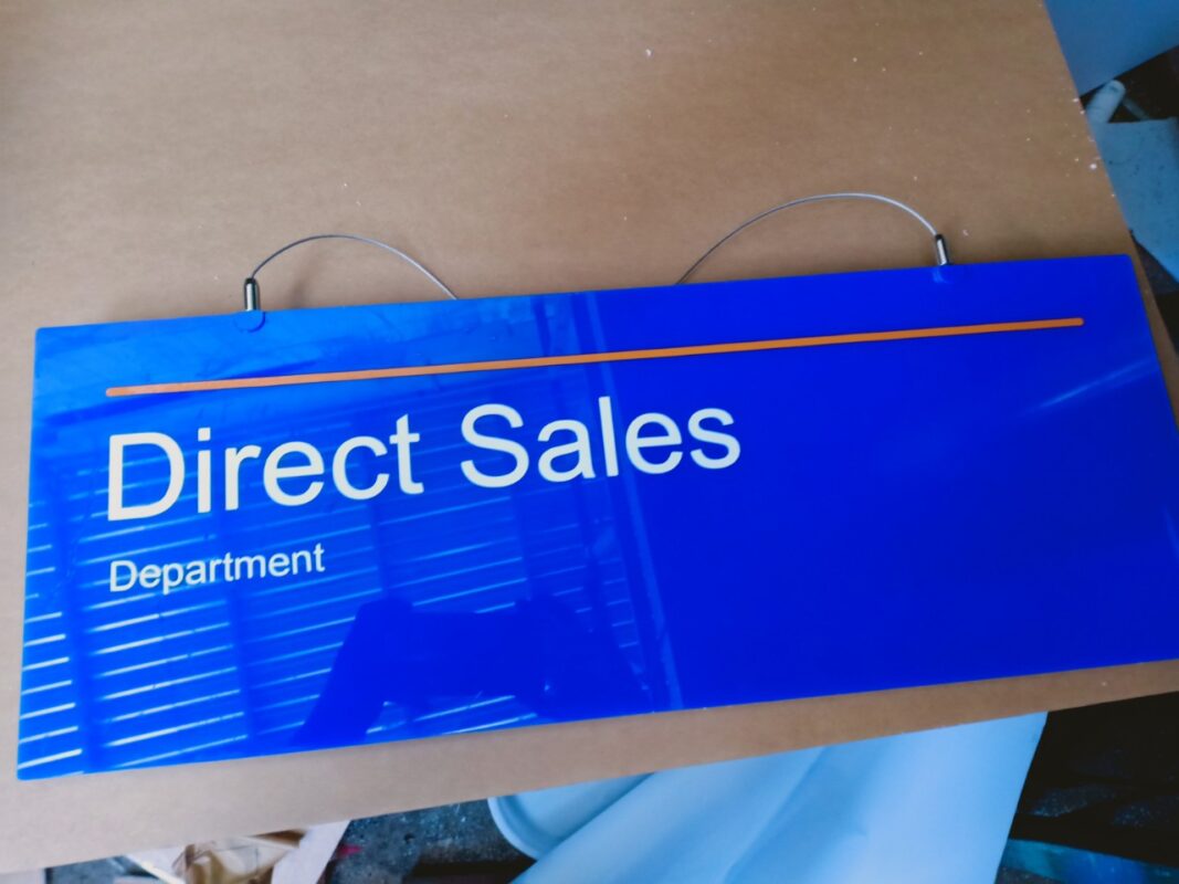 Top mẫu in mica ứng dụng trong biển hiệu phòng ban Đà Nẵng đẹp hiện đại nhất 2025 4 in mica ứng dụng trong biển hiệu phòng ban Đà Nẵng