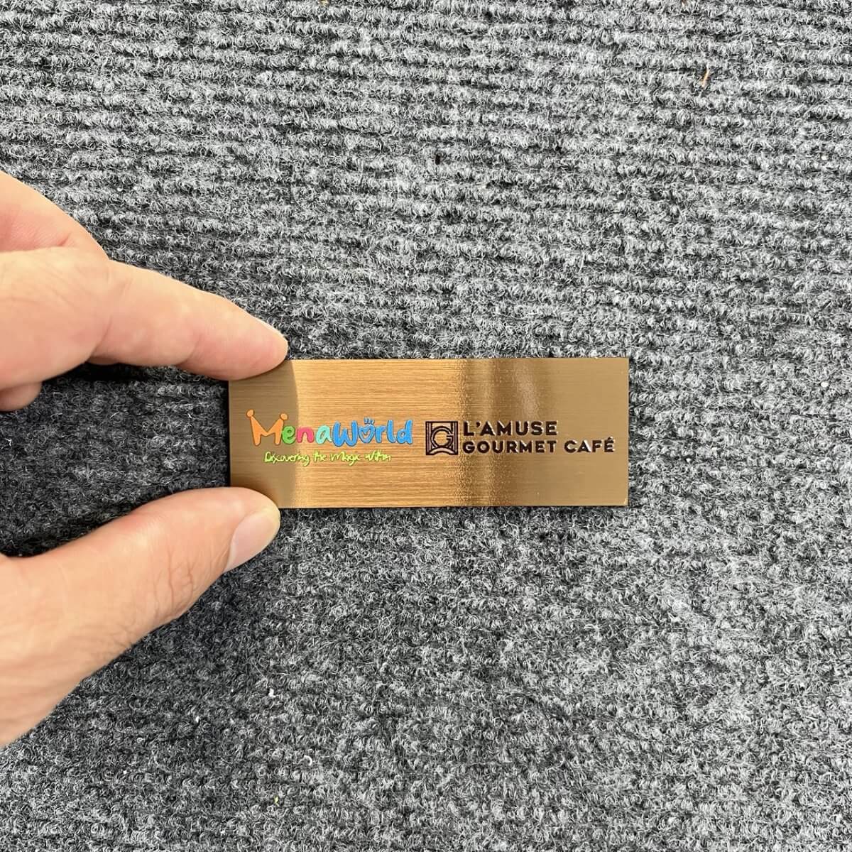 Công Nghệ In UV Bảng Inox Chống Trầy Phú Thọ Đạt Chuẩn Hiện Đại Nhất 2025 7 in UV bảng inox chống trầy Phú Thọ