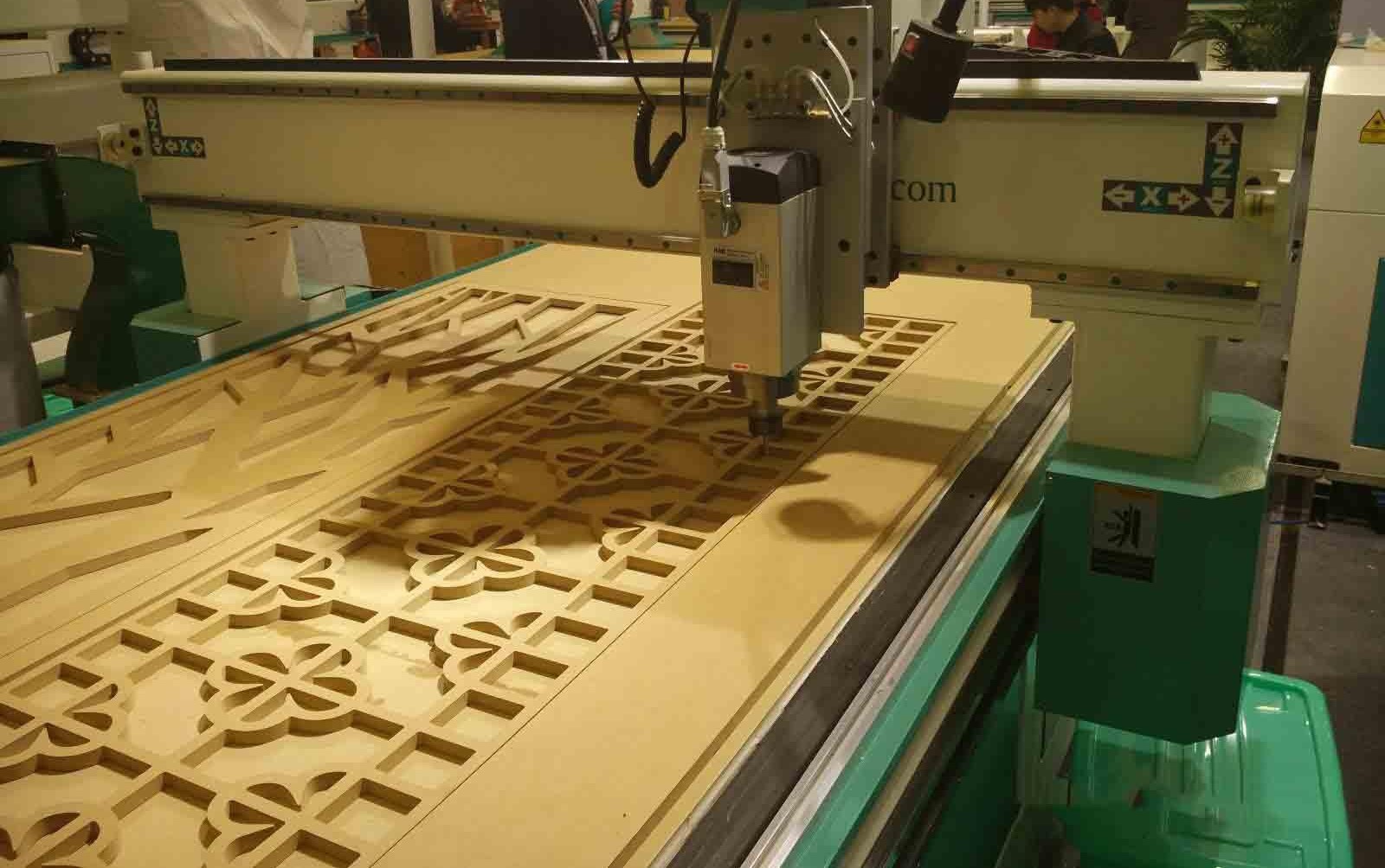 Khắc Gỗ CNC Theo Yêu Cầu Đà Nẵng 2025: Cá Nhân Hóa Không Gian Sống