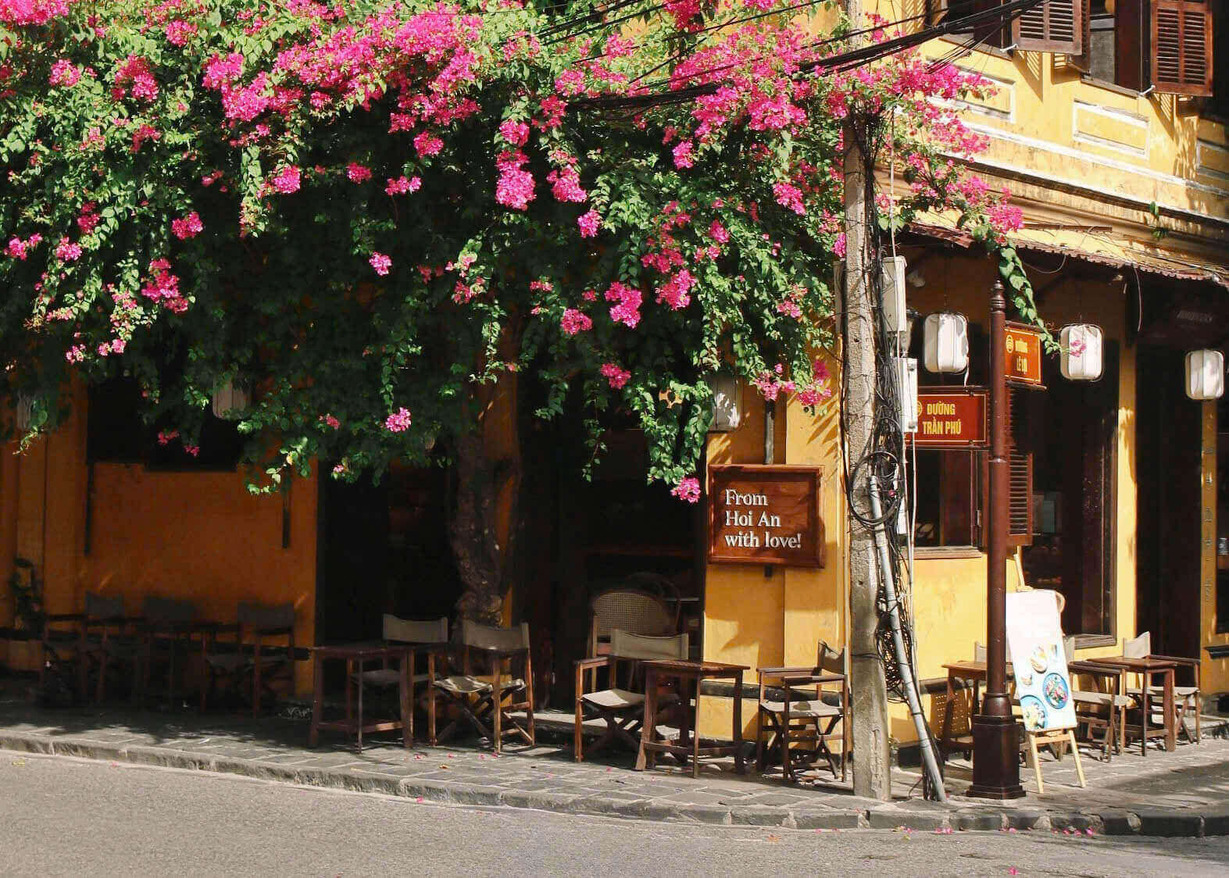 Thi công quán cafe phong cách cổ Hội An