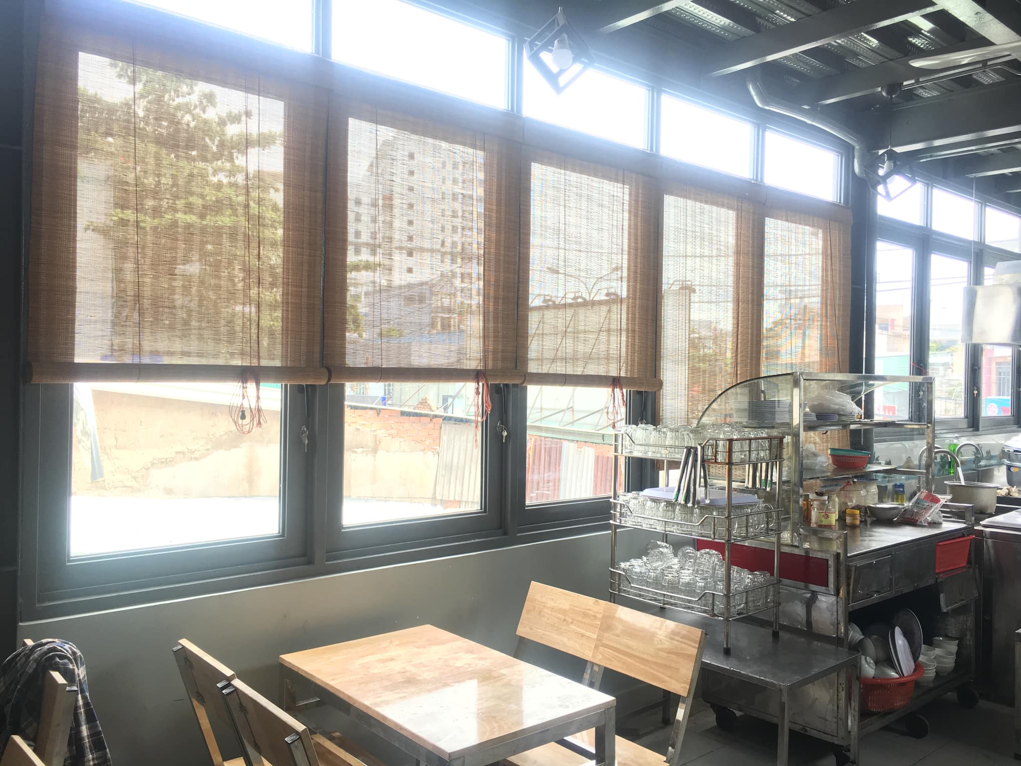 Thi công thiết kế mành trúc tiệm cafe Đà Nẵng