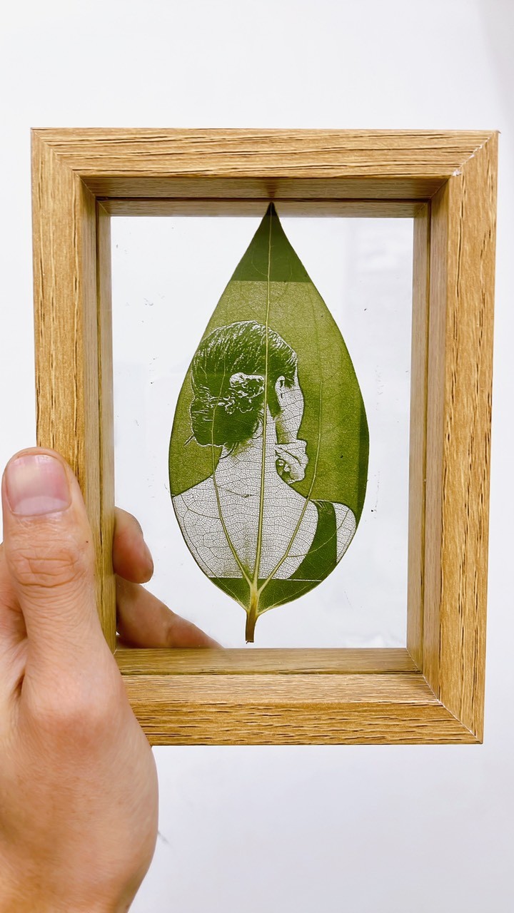 Khung tranh theo yêu cầu