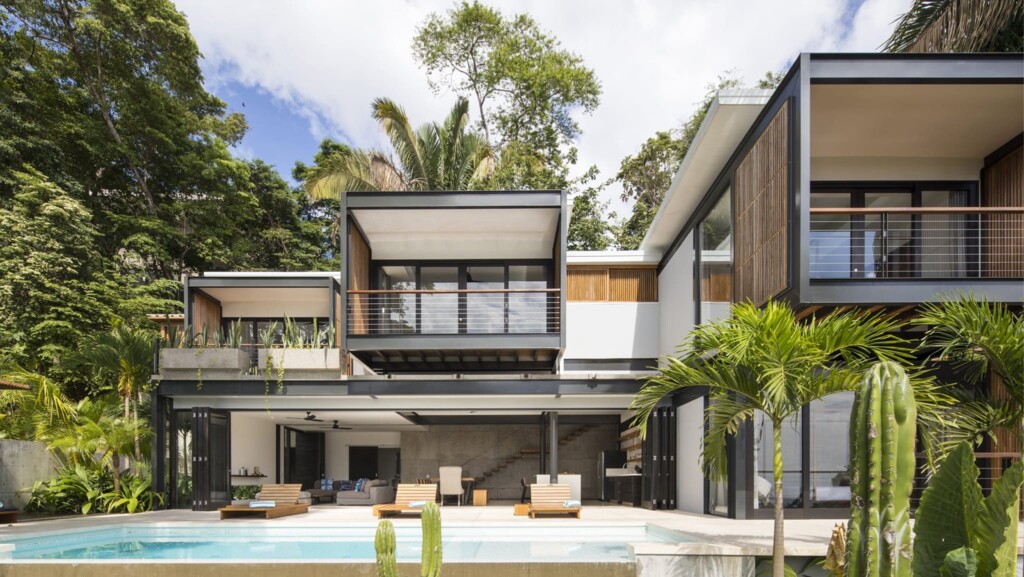 Thiết kế thi công nhà tọn gói ở Huế 