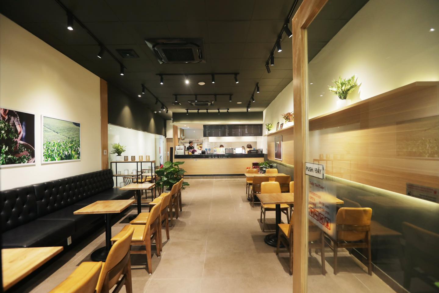 Thi công thiết kế quán trà sữa Huế