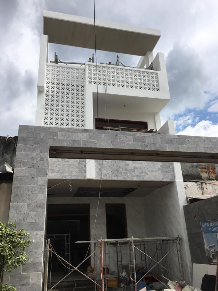 Vừa thiết kế vừa thi công ở Huế