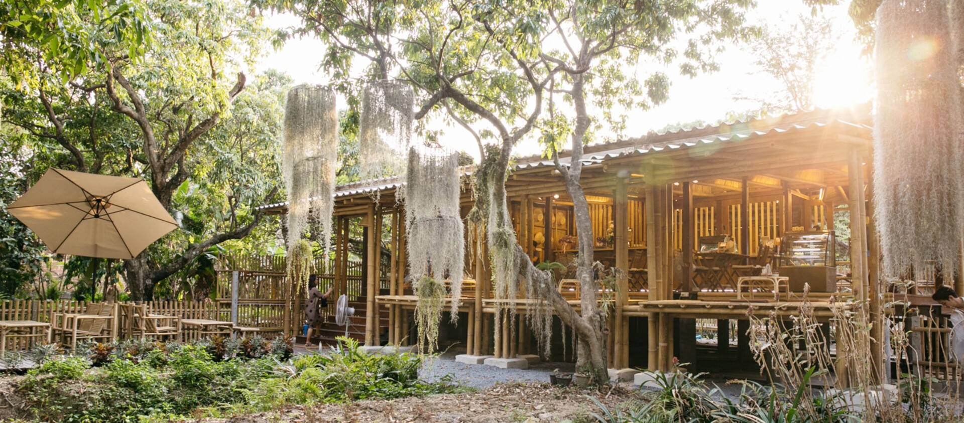 thi-cong-thiet-ke-quan-cafe-nha-vuon-quang-binh