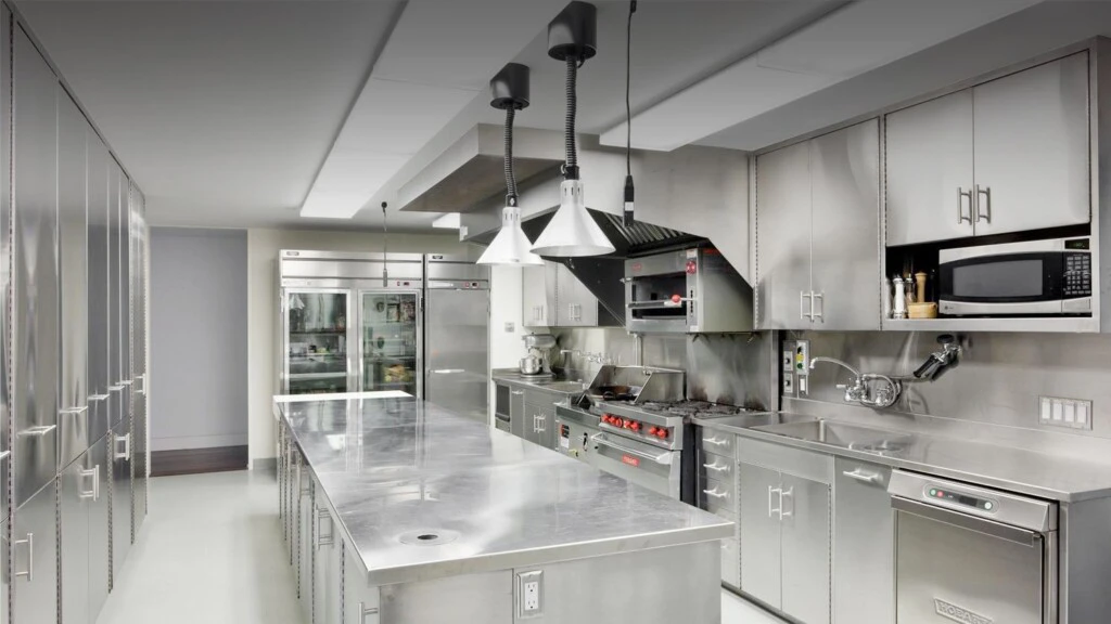 Thiết kế thi công bếp nhà hàng Huế