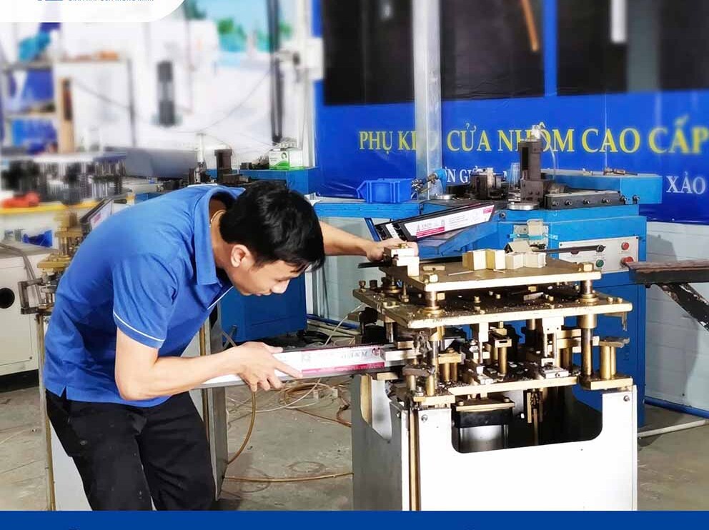 Cửa nhôm kính Xingfa và cửa nhôm thông thường