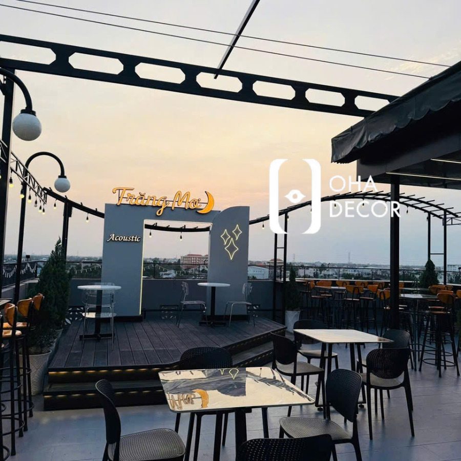 Mẫu Thi Công Quán Cafe Sân Thượng Đà Nẵng Đẹp Ấn Tượng Thu Hút Khách Nhất 2026 2 Thi công quán cafe sân thượng Đà Nẵng