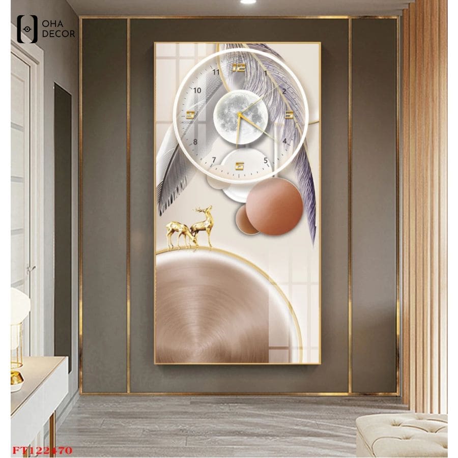 7 mẫu tranh đồng hồ tròn lồng ghép cực sang tại Tuyên Quang 1 Mẫu tranh đồng hồ tròn lồng ghép với họa tiết lông vũ mềm mại kết hợp cặp hươu vàng phú quý