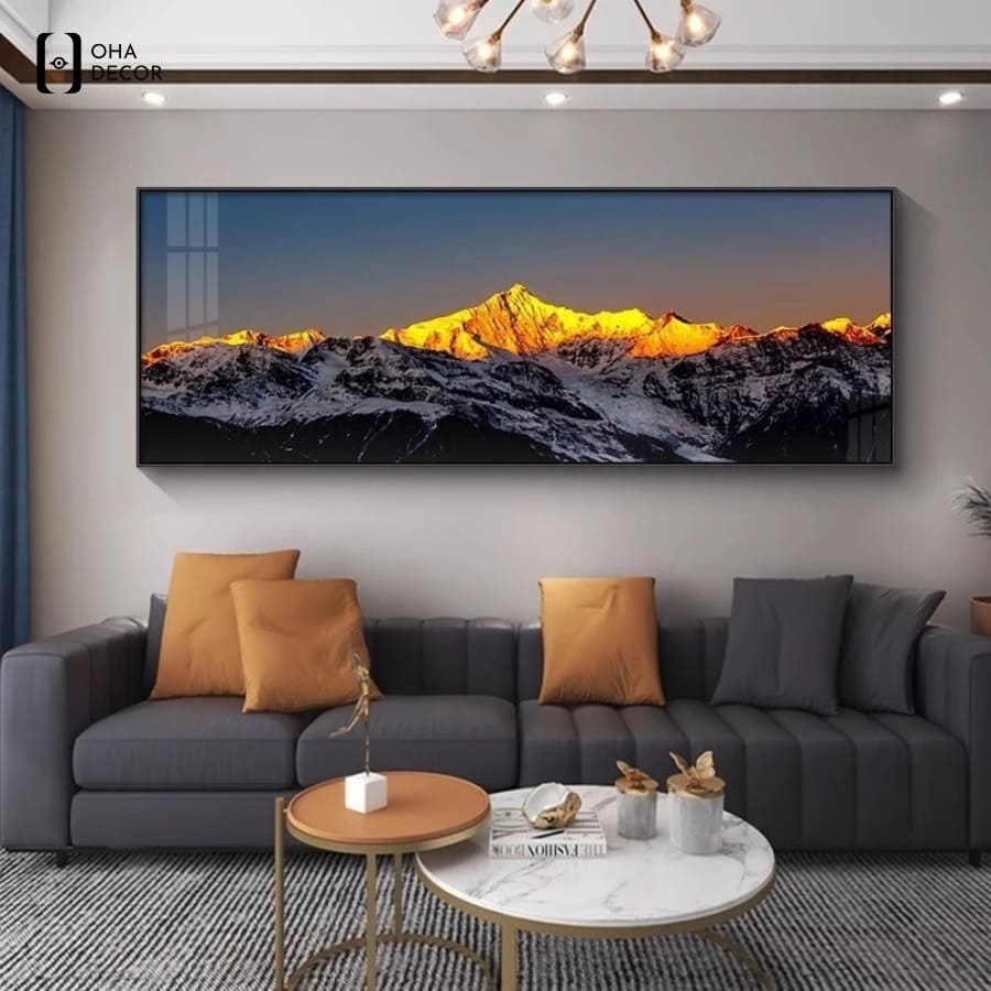 Bức tranh tráng gương hiện đại làm quà tặng đối tác Long An chủ đề núi non vững chãi mang lại cảm giác thư giãn và xoa dịu áp lực công việc mỗi ngày